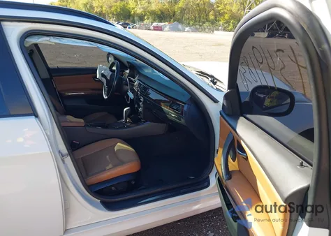 2011 BMW 328I из США, поврежденный, VIN WBAUT9C57BA191866